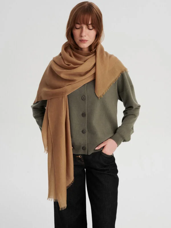 BAYU kaszmirowa mgiełka camel