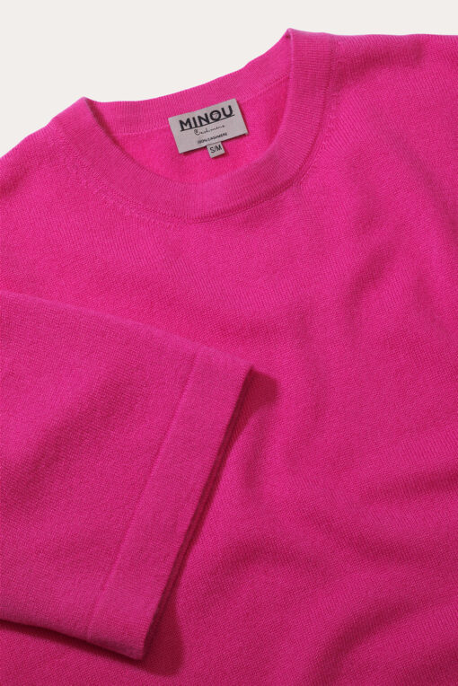t-shirt z kaszmiru w kolorze różowym