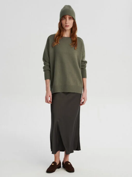 kaszmirowy raglan oliwka