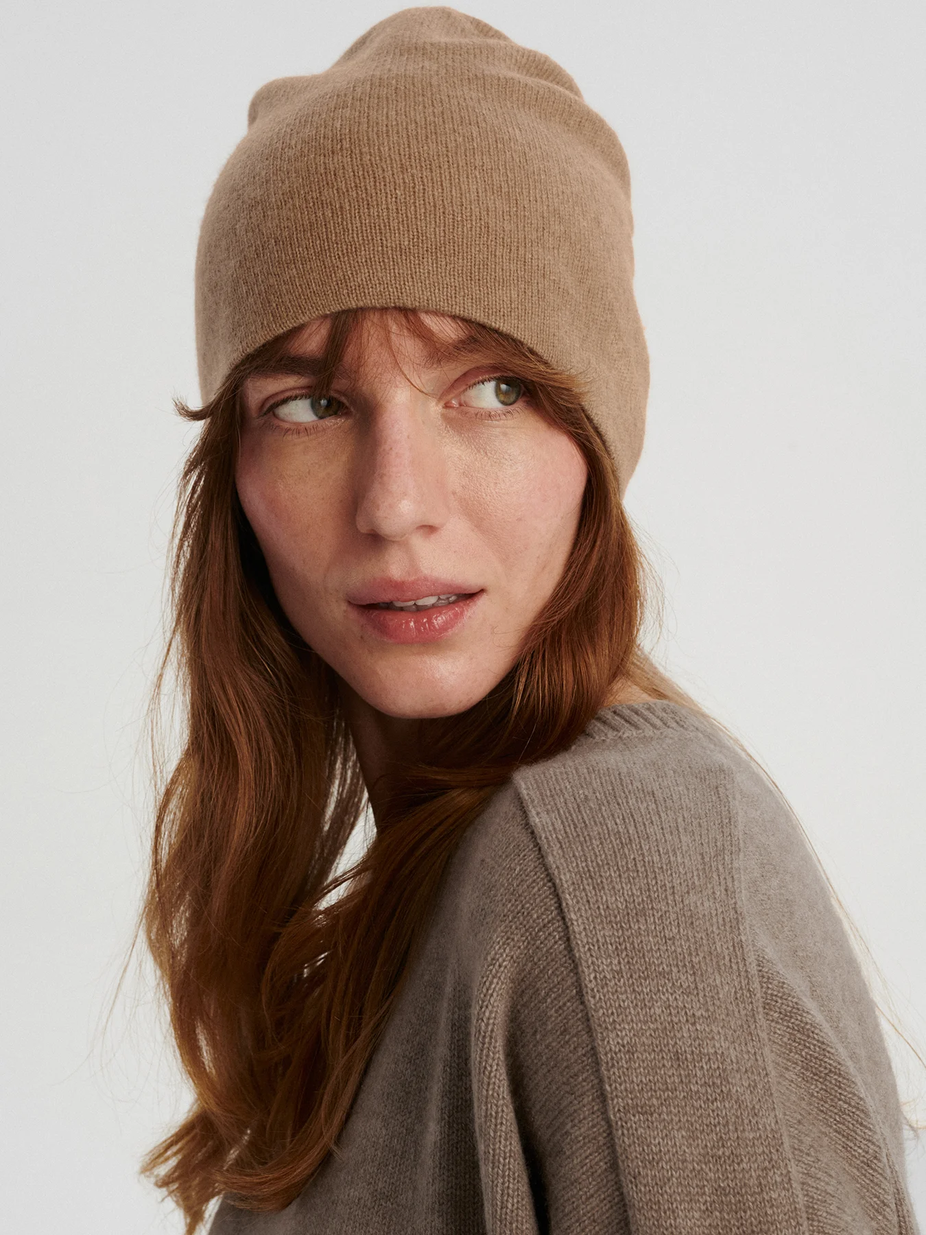 kaszmirowa czapka dwuwarstowowa camel