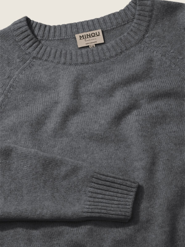 kaszmirowy krótki raglan ciemnoszary