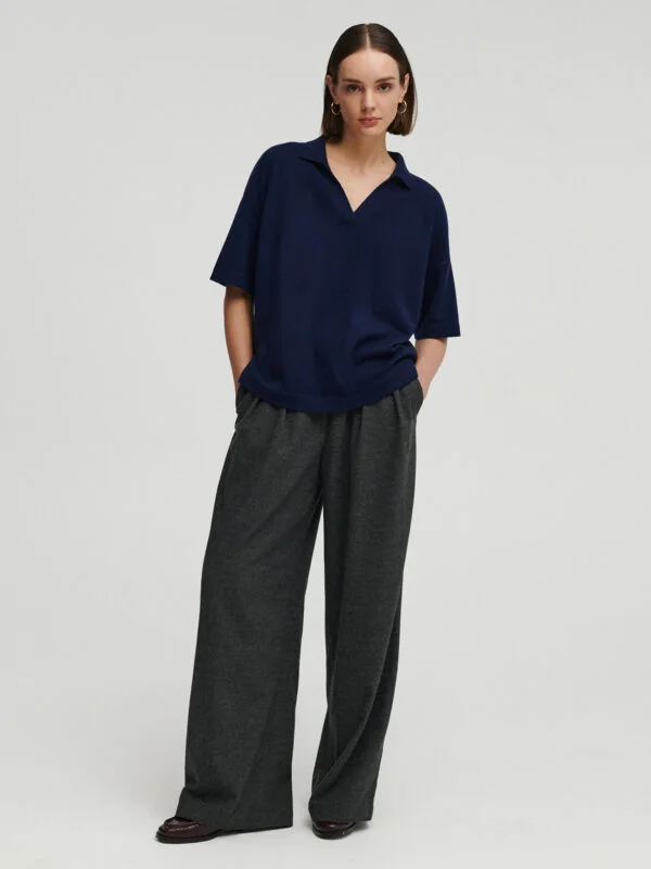 kaszmirowe polo z krótkim rękawkiem w kolorze granatowym