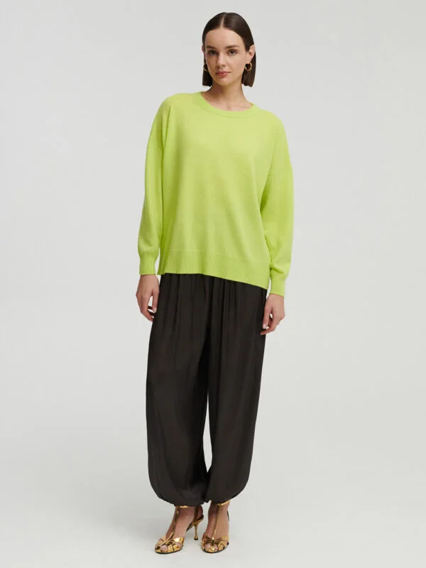 kaszmirowy sweter z okrągłym dekoltem, długim rękawem w kolorze limonki